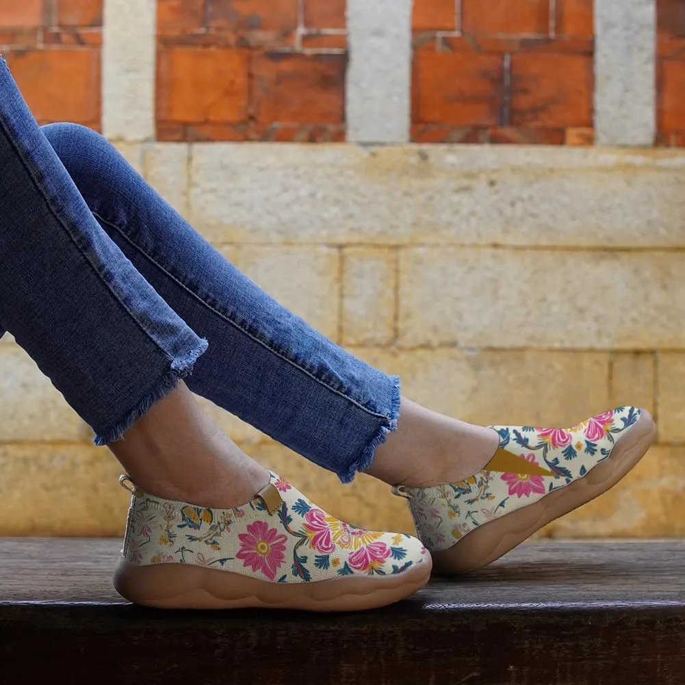 Women's Art Illustration Slip-on Shoes Vibrant Floral Casual Loafers Lightweight Comfortable Travel Footwear